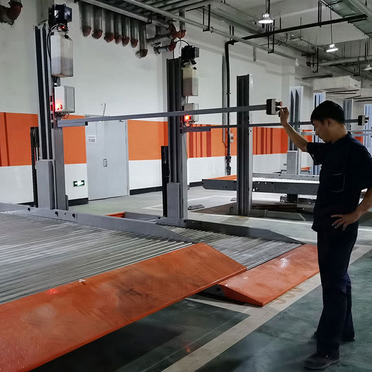 正寧兩柱式機械車庫出租