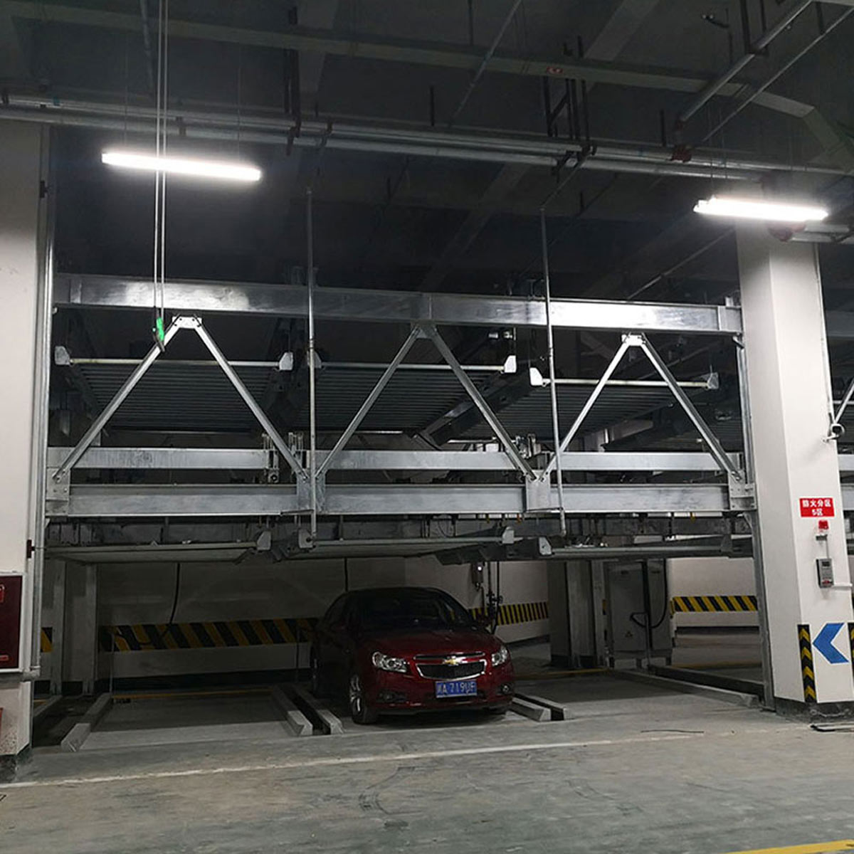 4柱機械式立體停車設備出租升降橫移式停車設備租賃經營